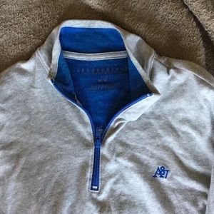 Aeropostale pull over